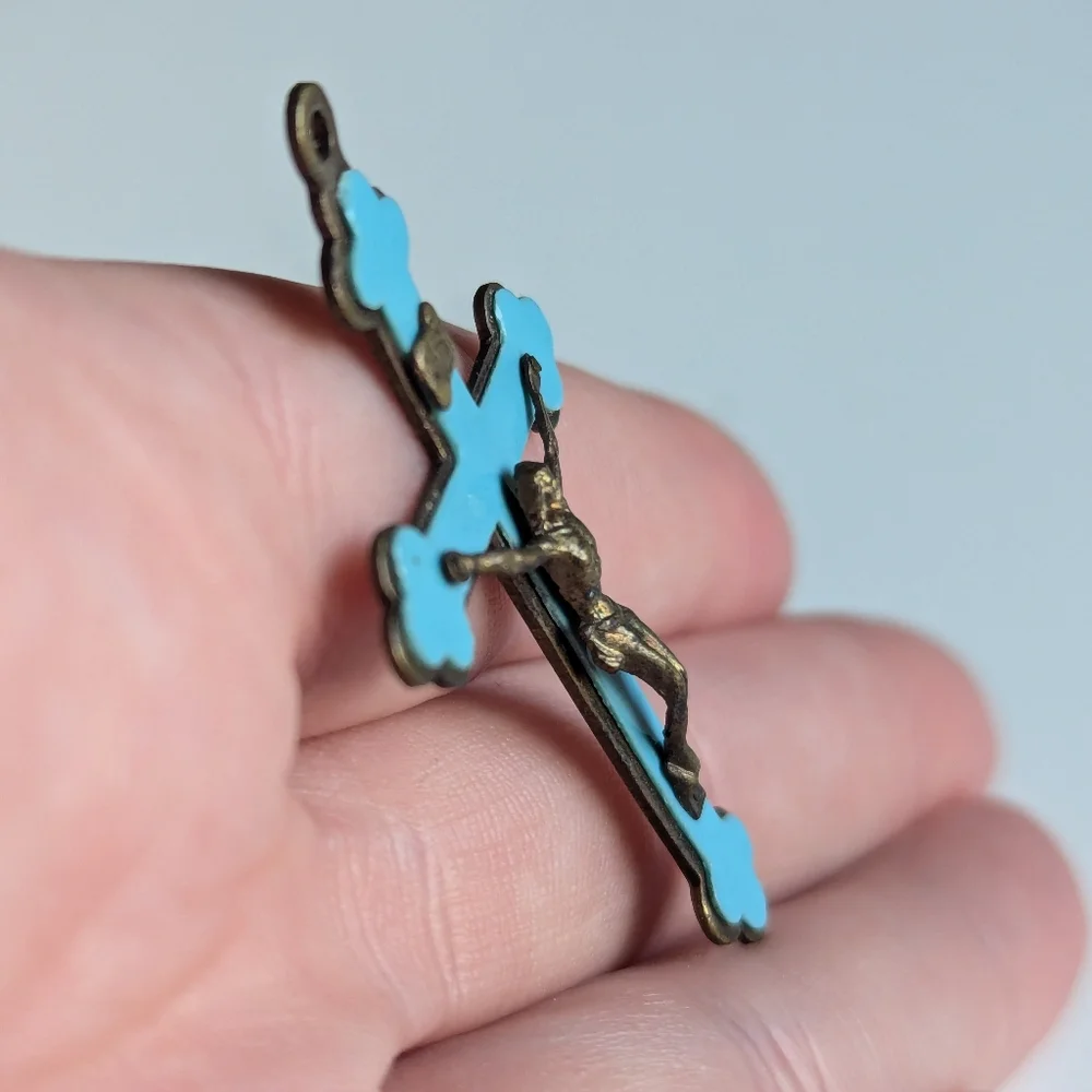 Antique crucifix Jesus on the cross necklace pendant charm, early 1900s - Picture 14 of 14